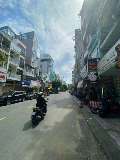 Cho thuê nhà đg nội bộ .cmt8.p7.tân bình.