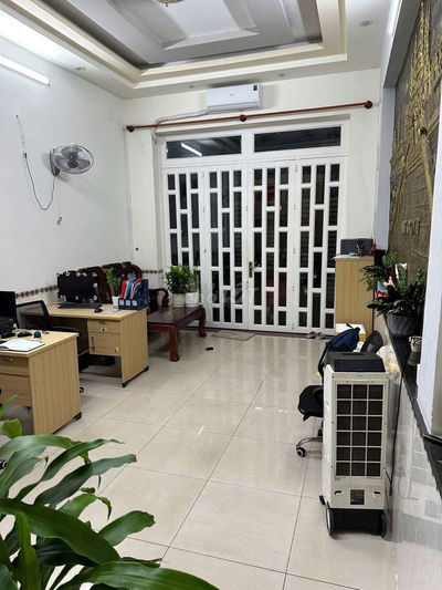 CHO THUÊ NHÀ 3 LẦU 1 ST HEM 631 TỈNH LỘ 10