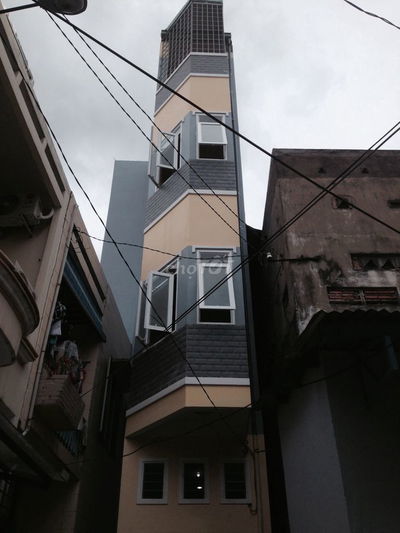 Nhà  nhỏ  nguyên  căn  trung  tâm  q3 giá  mềm