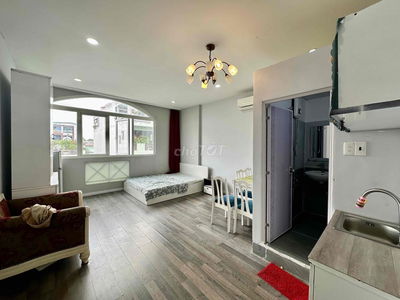 Căn hộ Cửa sổ Quận 10 Gần Nhà Thi Đấu Phú Thọ_ 35m2