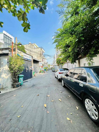 NHÀ C4 MT HIMLAM LINH CHIỂU ,NGANG 6.5 TIỆN XÂY CHDV GIÁ 12.6 TỶ 160m2