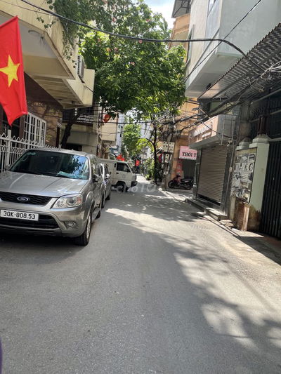 BÁN NHÀ VƯƠNG THỪA VŨ 6 TẦNG THANG MÁY