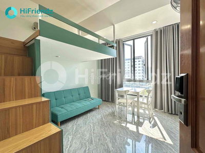 Căn hộ có gác cạnh Phú Mỹ Hưng, tone pastel đầy đủ tiện nghi