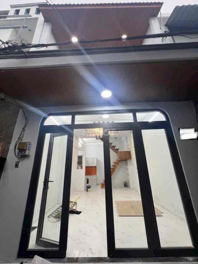 🏠蓉房地产  CHỈ HƠN 3 TỶ - NHÀ MỚI - TÂN HOÀ ĐÔNG - 3 TẦNG - 4m x 8m. HOÀN