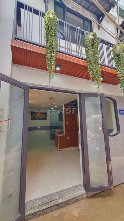 Nhà 1 lầu Nguyễn Thị Đặng sau siêu thị Metro Mega Quận 12
