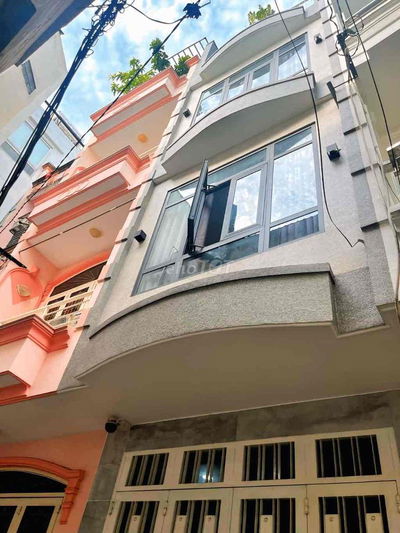 PHAN ĐĂNG LƯU 4 TẦNG BTCT 4PN-5WC HẺM XE HƠI ĐỖ CỬA CHỈ 7,99TỶ CÒN TL