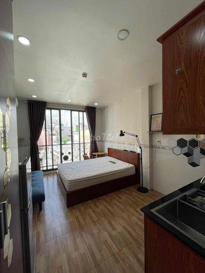 Cho Thuê Phòng Studio Full NT 28m2 Gần Bờ Kè Trường Sa, Cầu Kiệu