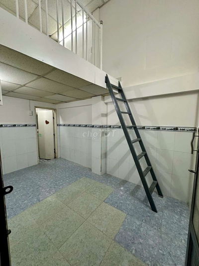 Duplex cạnh đh ngoại thương, hutech, GTVT
