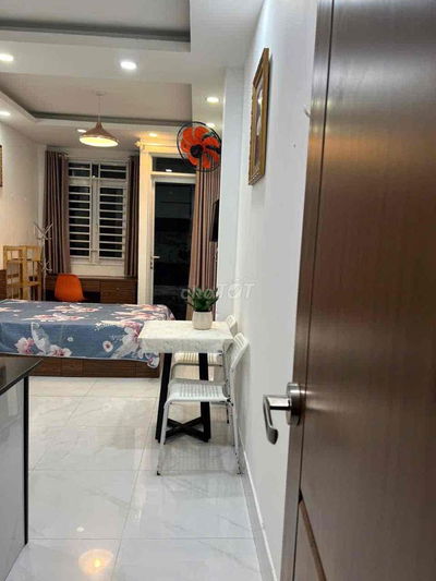 TRỐNG SẴN CĂN STUDIO BANCOL NT MỚI SẠCH SẼ 100% NGAY CẦU ÔNG LÃNH Q1