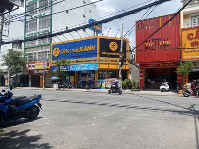GIÁP TRƯỜNG CHINH NGAY SÂN GOLD - 5*14 - 2 TÂNG VỚI 3PN HẺM 🚘