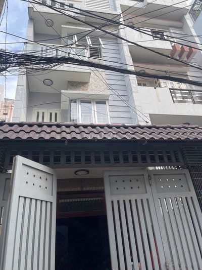 CHO THUÊ NHÀ LÊ VĂN THỌ P9, 4X20M, 4 TẦNG, 5 PHÒNG NGỦ, 18TR/THÁNG