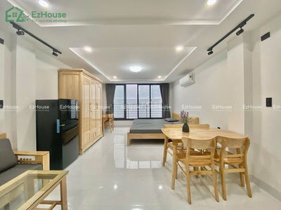Phòng trọ full nội thất 30m2 ban công ngay Nguyễn Kiệm gần Sân bay