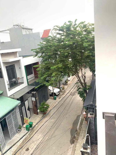 BÁN NHÀ ĐẸP – VỊ TRÍ VÀNG NGAY ĐH TÀI CHÍNH MARKETING – P. LONG TRƯỜNG