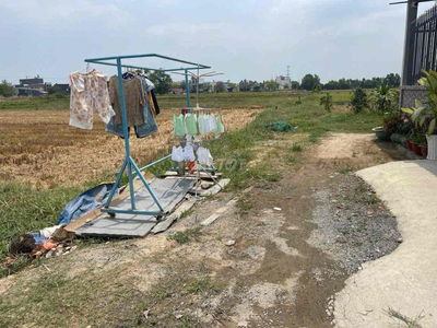 Kẹt tiền bán lô đất 6m dài 80m (6x80m) xây trọ nhà ở tốt