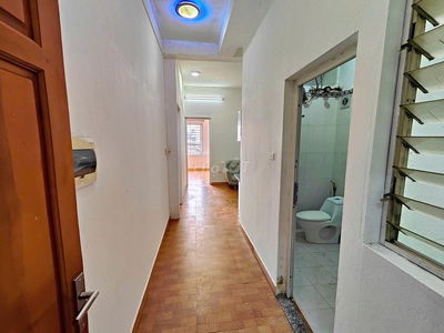 Chính chủ cho thuê 2n1k 50m2 đồ cơ bản ở luôn, 97 Đình Thôn