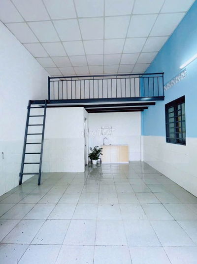 Phòng đẹp thuận tiện ngay Làng Đại Học, KTX khu A, an ninh, có gác