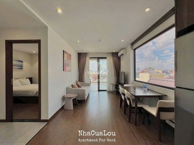Hệ Thống Căn Hộ Cho Thuê Ban Công - Cửa Sổ Gần Khu Vực Sân Bay TSN