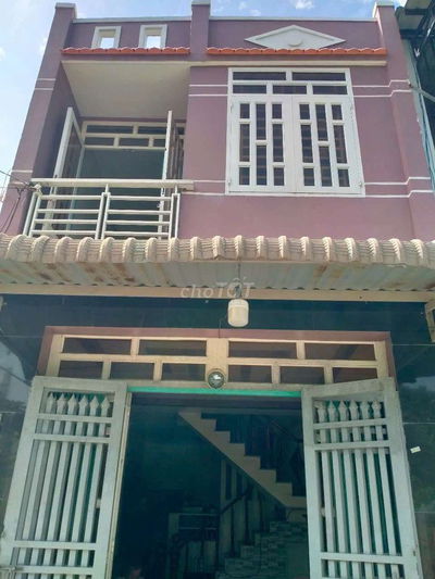 Bán nhà ngay chợ vĩnh lộc ngã 5 DT: 4X10m Đúc lầu 2pn,2w đường 4m bê t