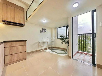 Duplex Ban Công Full Nội Thất 30m2 5.300.000 Võ Văn Hát