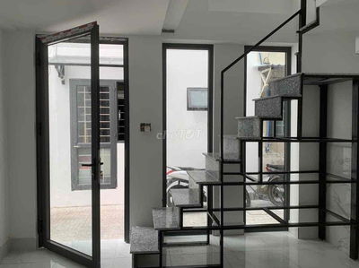 CHO THUÊ NHÀ NGUYÊN CĂN 1 TRỆT 2 LẦU (2PN) - 2WC -