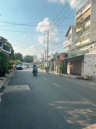 Siêu phẩm lên sóng,hẻm 6m Huỳnh Thị Hai, 5 Tầng,60m2 ngang 10m, 5.x Tỷ
