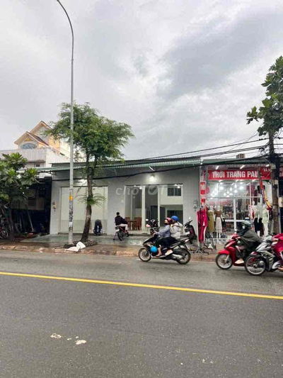 Cho thuê Mặt Tiền 10x30m .Có Lửng .Đường Lê văn Khương