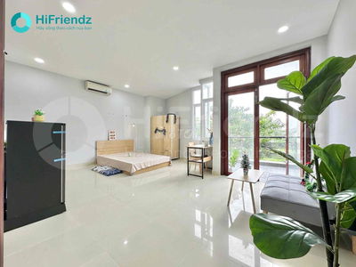Khai trương CHDV ban công – Full nội thất – Gần Ngã Tư Bình Thái