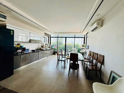 HÀNG HIẾM - PHÂN LÔ - Ô TÔ - TRUNG TÂM XUÂN THUỶ - 66M2 x 5 TẦNG x 8m MẶT TIỀN - VIEW MIPEC