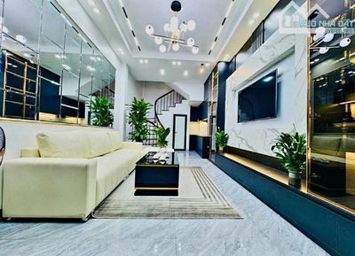 🔥 Nhà đẹp phố Hoàng Diệu – Gần Cầu Rồng – Giá chỉ hơn 4 tỷ! 🔥