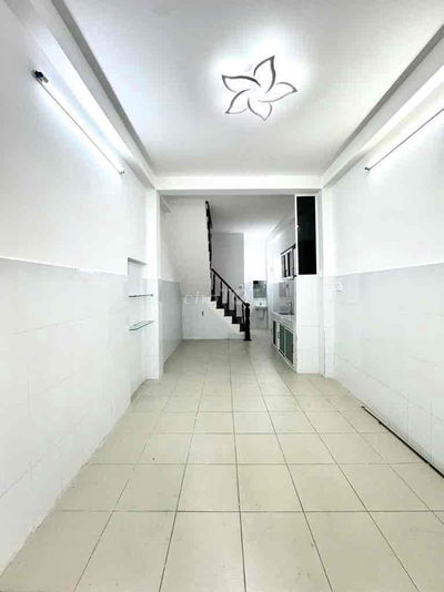🏠蓉房地产  NHỈNH 4 TỶ - VĨNH VIỄN - QUẬN 10 - 32m2 - 3 TẦNG - 3m x 10m. Nở