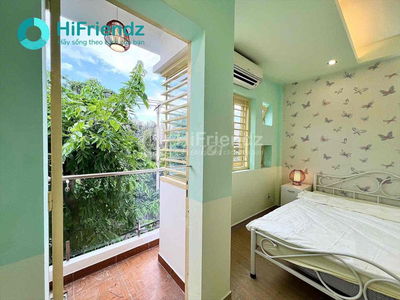 CHDV BAN CÔNG TÂN SƠN FULL NỘI THẤT GẦN NGAY SÂN GOLF NHÀ  RỘNG
