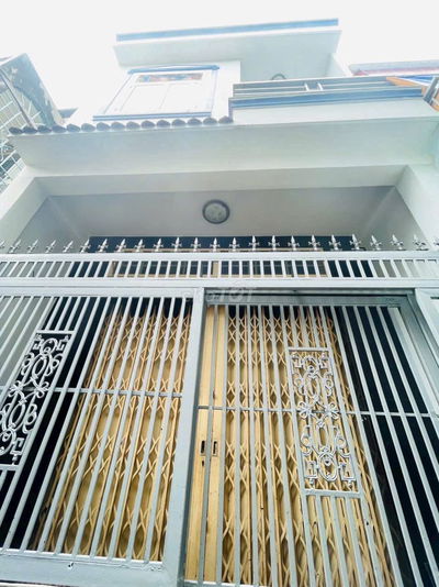 CỰC RẺ..CHỈ NHỈNH 3 TỶ SỞ HỮU NHÀ NGANG 4M Lò Gốm Quận 6