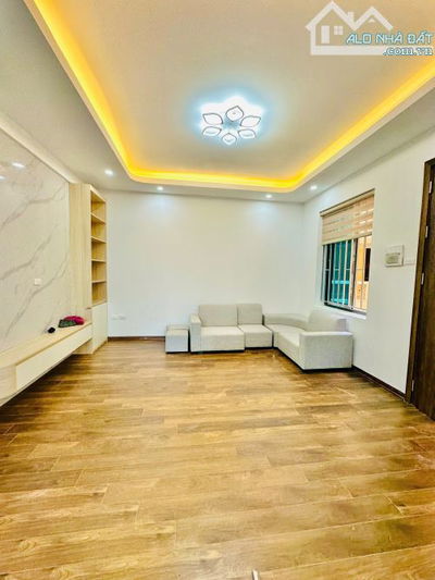 BÁN CĂN HỘ CC KĐT ĐẠI KIM 62M² LÔ GÓC 2 NGỦ , 2 WC, SỔ ĐỎ LÂU DÀI  HƠN  3 TỶ ,