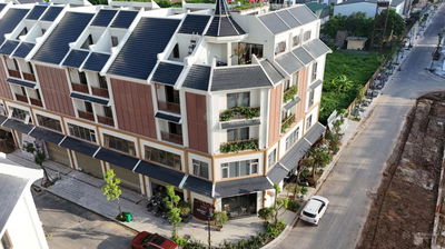 Căn liền kề cuối cùng giá trực tiếp CĐT, lk46.3x, ngay chân 3 toà chung cư đã bàn giao làm sổ.