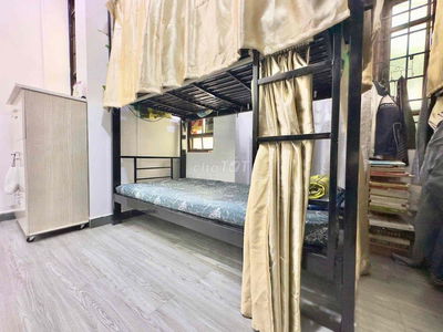 KTX Sinh Viên Đối Diện BV Từ Dũ Q1