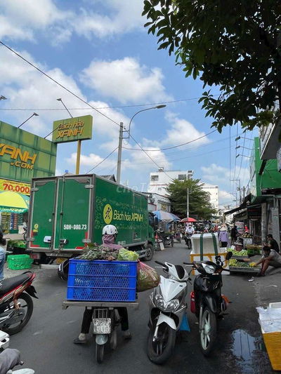 Ban nha mat tien duong 59 vi tri mua ban kinh doanh sam uat