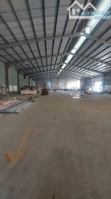 Cho thuê kho xưởng 1600m2 có pccc vách tường có thẩm duyệt ở TP Thuận An, Bình Dương