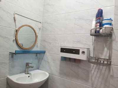 Cho thuê phòng đầy đủ tiện nghi, giờ giấc tự do. Giá từ 3tr -> 3tr200