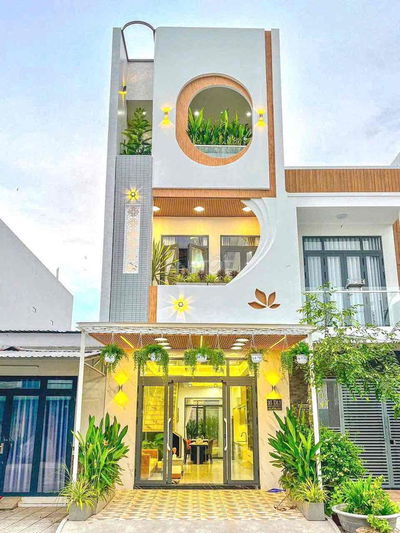 NHÀ PHỐ 2 LẦU SIÊU ĐẸP FULL NỘI THẤT - KDC HỒNG LOAN