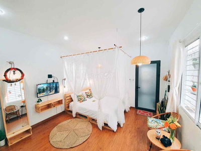 CHO THUÊ CĂN HỘ MINI NGAY NGUYỄN TRÃI FULL NỘI THẤT + CỬA SỔ GIÁ RẺ