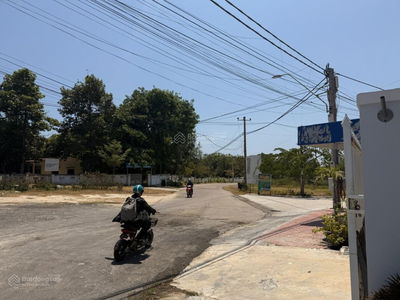 BÁN ĐẤT SIÊU HÓT GẦN DỰ ÁN KĐT MỚI CAM LÂM