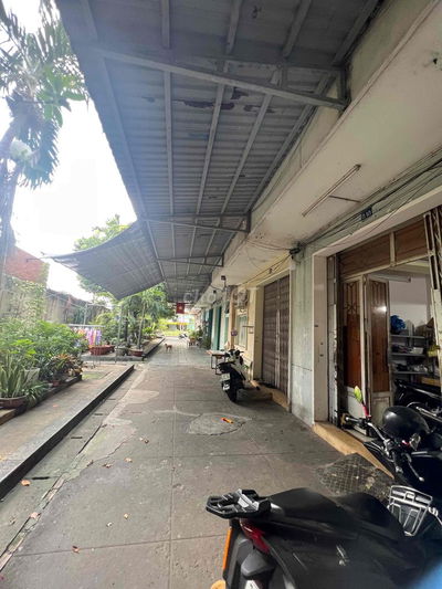 TẦNG TRỆT CHUNG CƯ CÓ LẦU