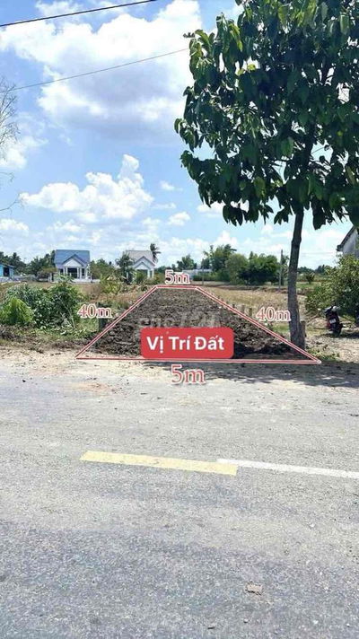 Bán tháo trả nợ lô Đ. Phước Định Yên, TT Cần Giuộc 200m2 - 710tr