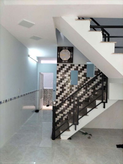Nhà 1 lầu 3.5×8 dsh lê văn lương nhơn đức nhà bè