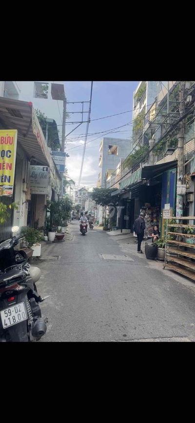 Chính chủ bán nhà ngay Aeon tân phú 4 x 18m giá 5,95 tỷ TL