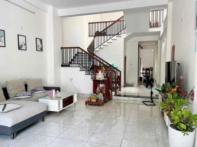 Nhà 3 tầng Thanh Lương - Hoà Xuân giá cực tốt