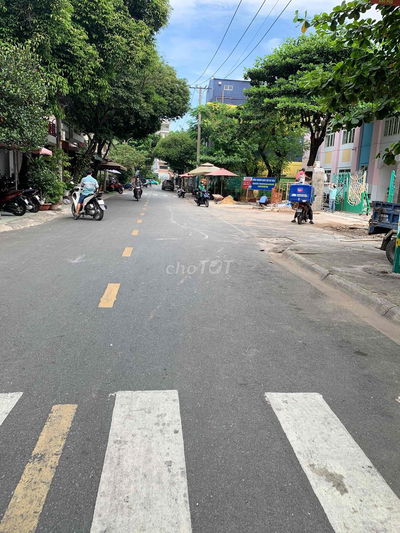 đường xe tải khu luỹ bán bich 4x16m 1 lầu 2 phòng ngủ  10tr