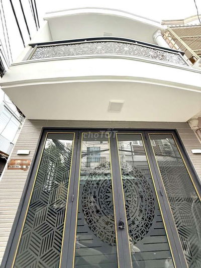 💥💥HIẾM CÓ - NHÀ 2 TẦNG MỚI FULL NỘI THẤT CAO CẤP. MẶT TIỀN RỘNG KDBB