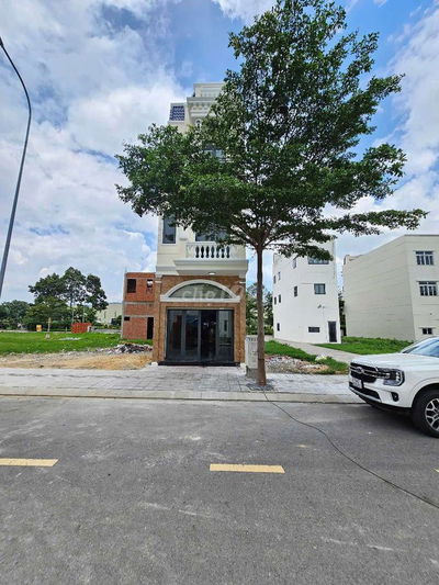 Nhà phố kdc iCon Central đối diện chợ Thông Dụng p.Tân Đông Hiệp Dĩ An