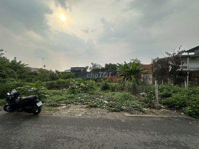 10x17,5m (175.7m²) đất Mặt tiền đường CMT8, khu chợ dân sinh hiện hữu
